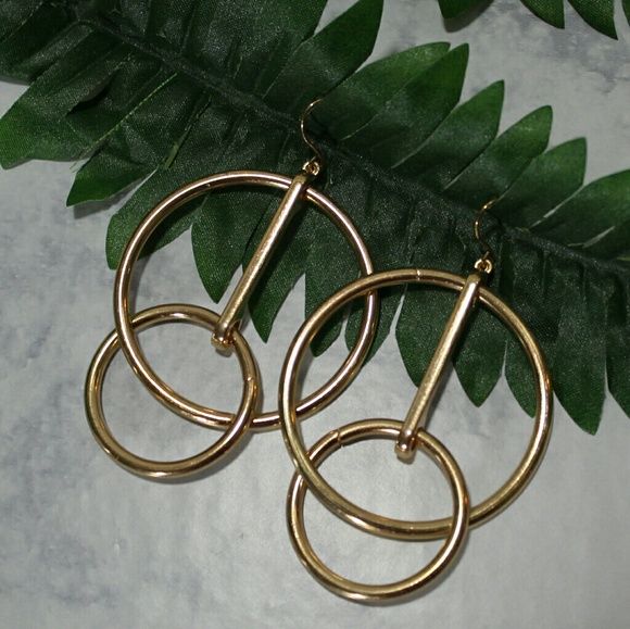 Jewelry - Gold Circle Bar Hoops on Hook Backs